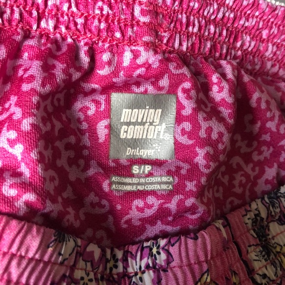 Cute floral summer shorts - Picture 3 of 3